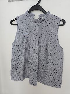 Mango sleeveless blous