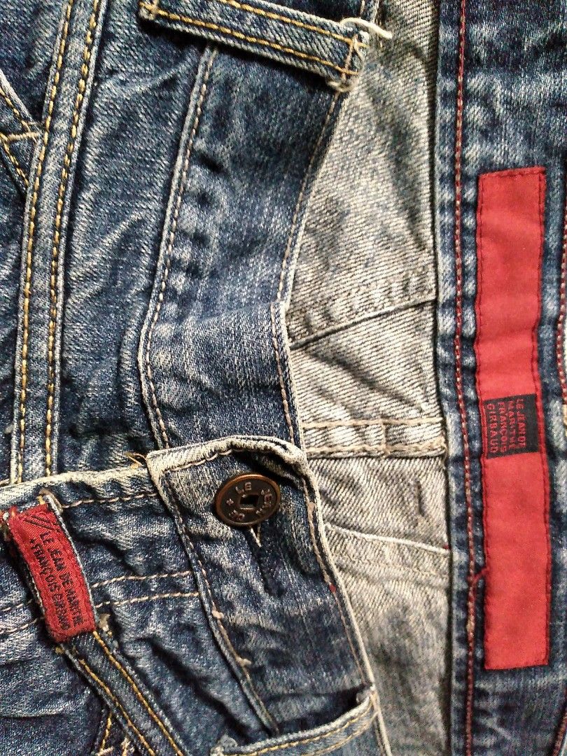 Marithe francois girbaud (Category: Jeans) located in Makati City. Submitted by kuysman (Listing ID 1250025582, Image 3). Description: 38 x 41.5" Only sensible questions are entertained.