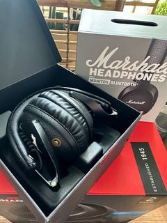 Marshall Monitor Bluetooth Over ear Headphones