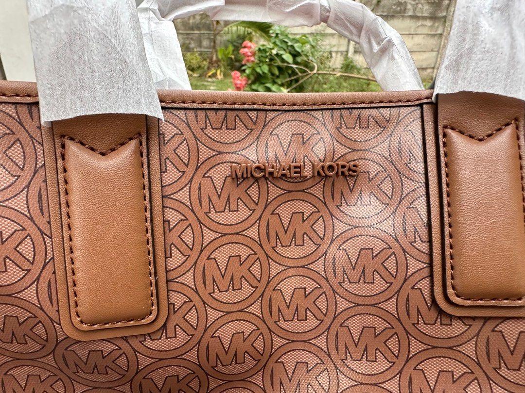 Michael Kors Maeve Large Tote Bag at FORZIERI