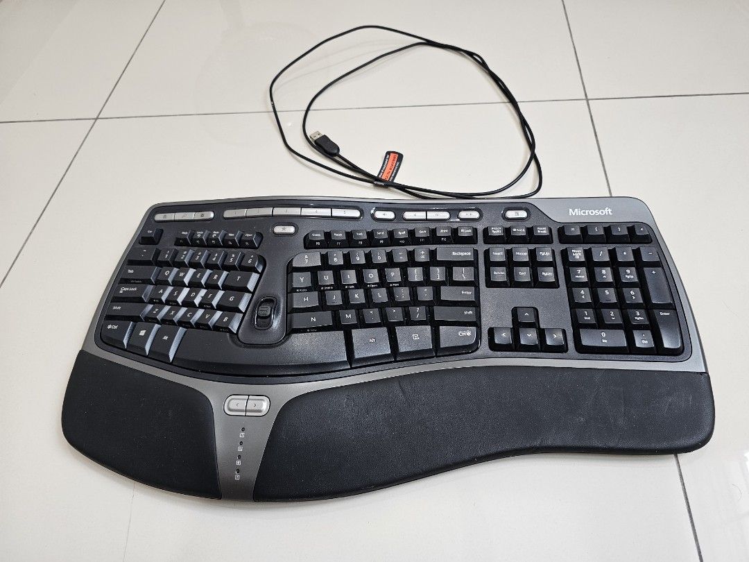 Microsoft Natural Ergonomic Keyboard 4000 for Business Wired＿並行輸入品