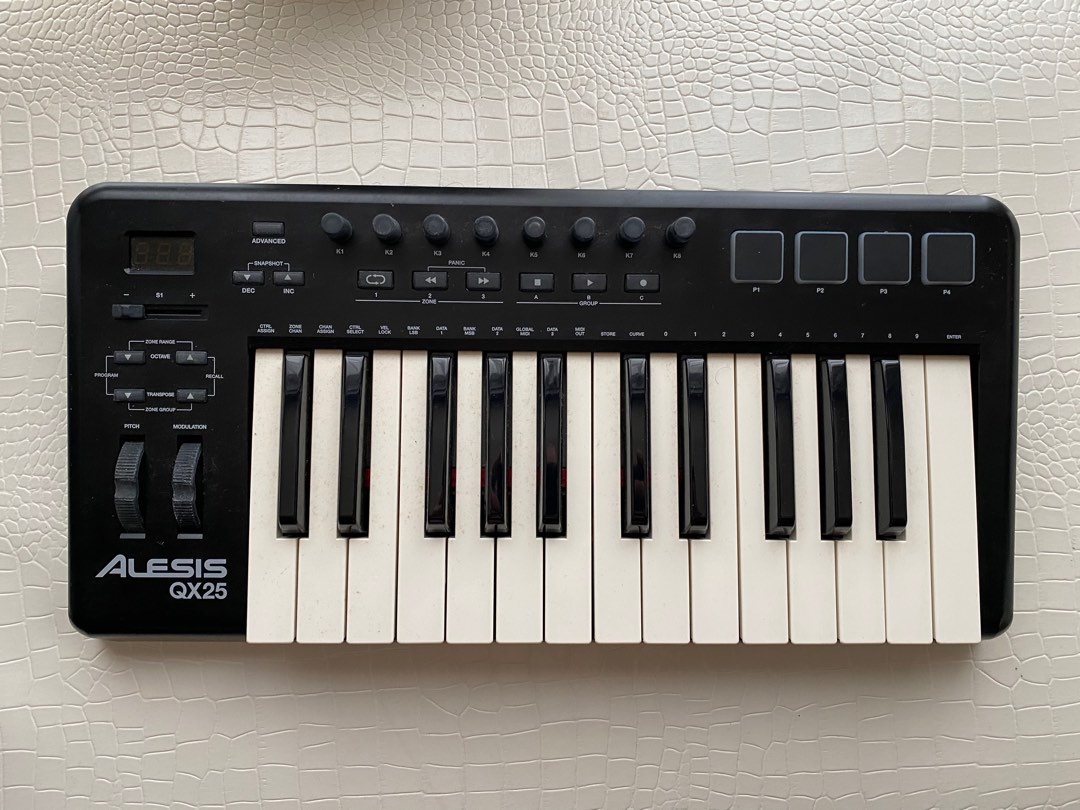 MIDI Keyboard, 興趣及遊戲, 音樂、樂器 & 配件, 樂器 Carousell