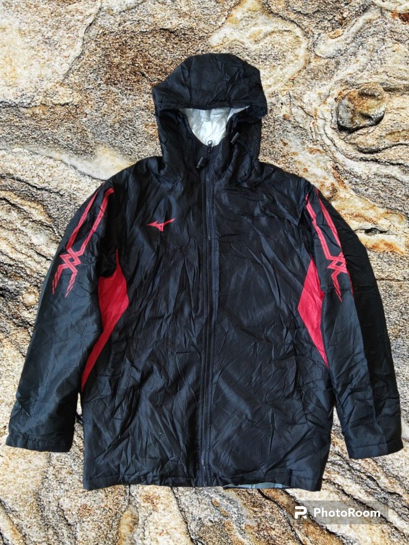 Mizuno coat store