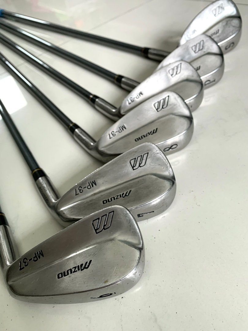 Mizuno mp online 37 for sale