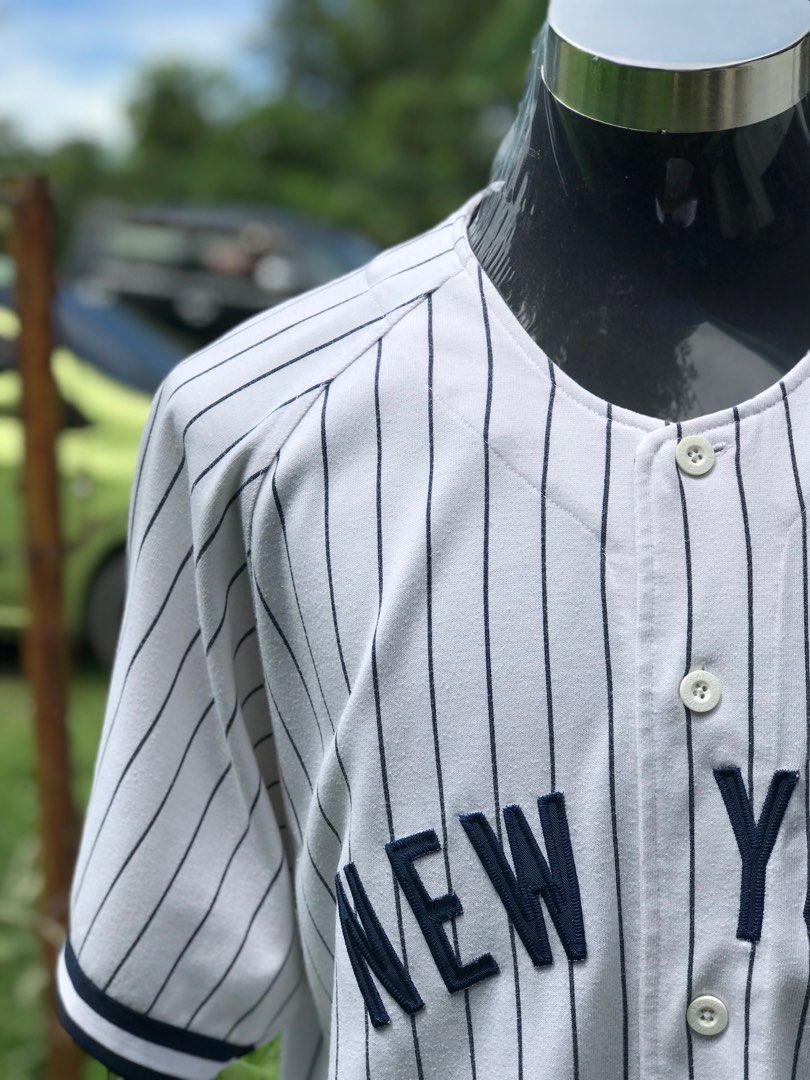 90s MLB NEW YORK YANKEES PINSTRIPES BASEBALL JERSEY, Men's Fashion,  Activewear on Carousell