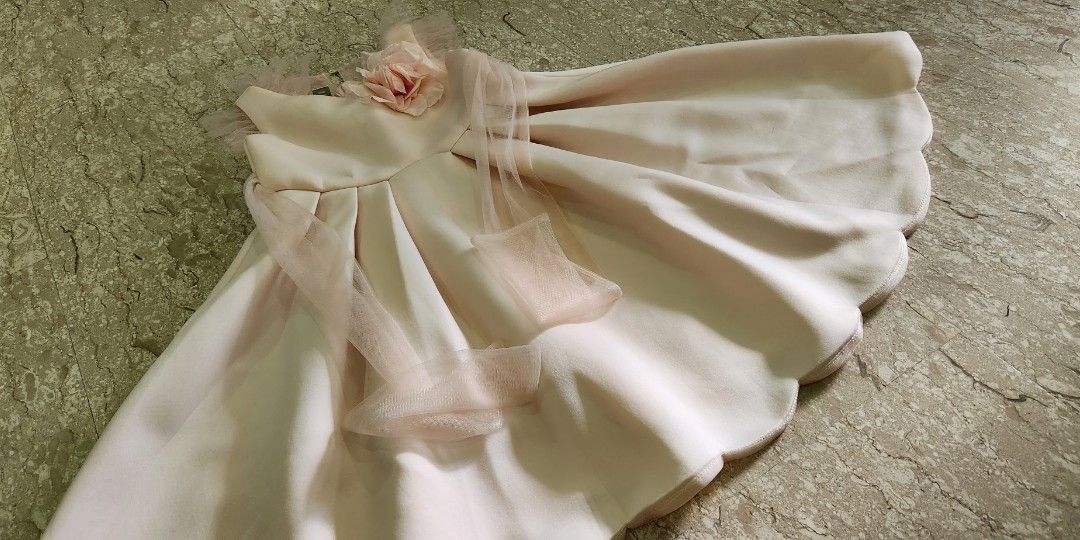 Monsoon brand peach dress for girls age 5