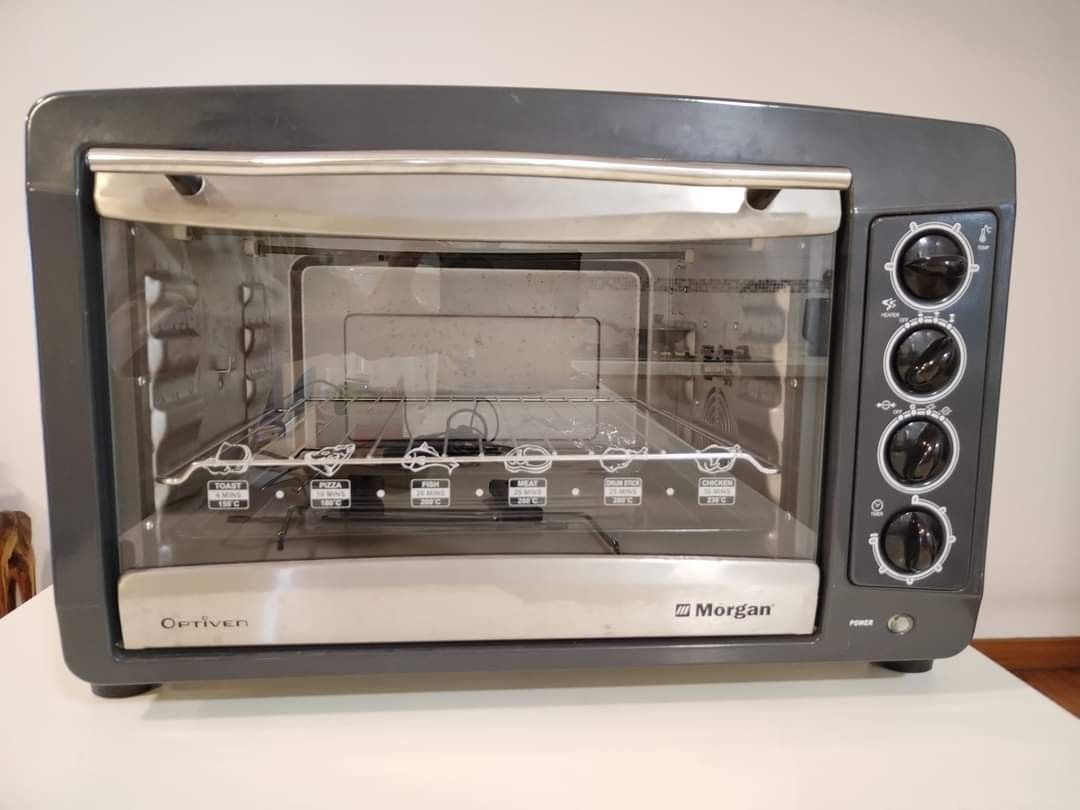 oven 42Ltr. Used twice only., TV & Home Appliances, Kitchen Appliances, Ovens & Toasters