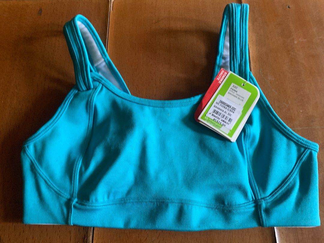 Moving Comfort (Category: Activewear) located in Pasig City. Submitted by lizzy_ph (Listing ID 1249997845, Image 2). Description: Brand new with tag.