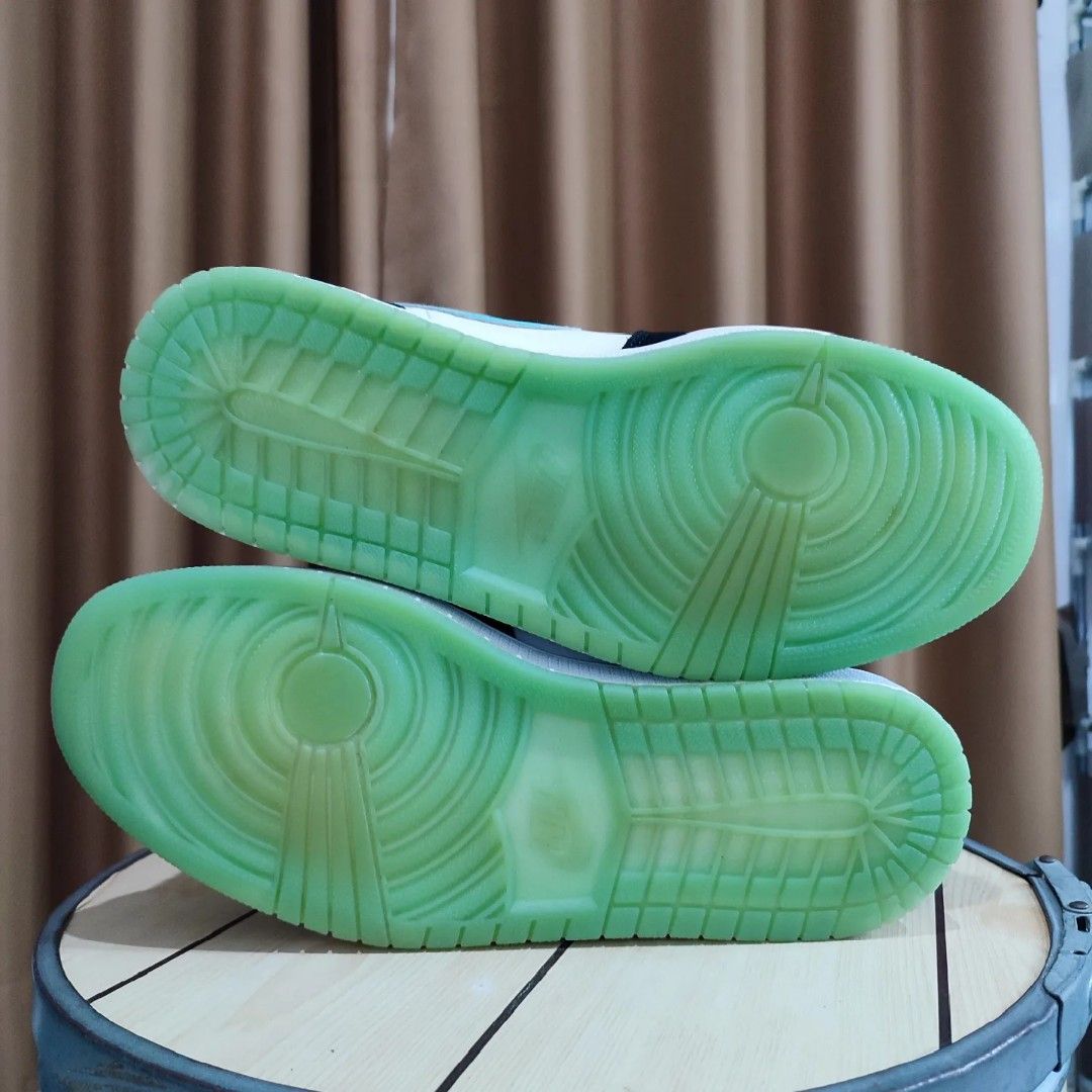 Nike Air Jordan 1 Low ISLAND GREEN on Carousell