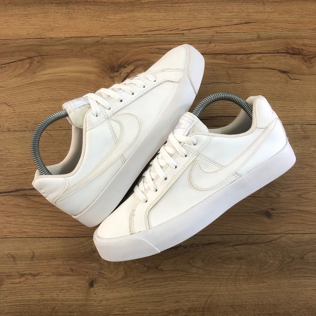 Nike court royale discount white on feet