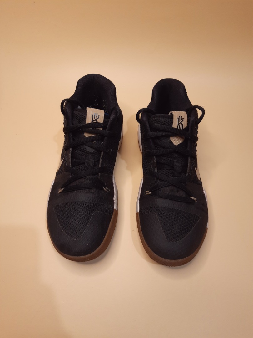 Kyrie irving shoes kids hot sale black