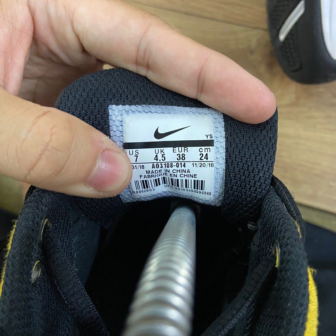 Nike tekno size 4.5 shop