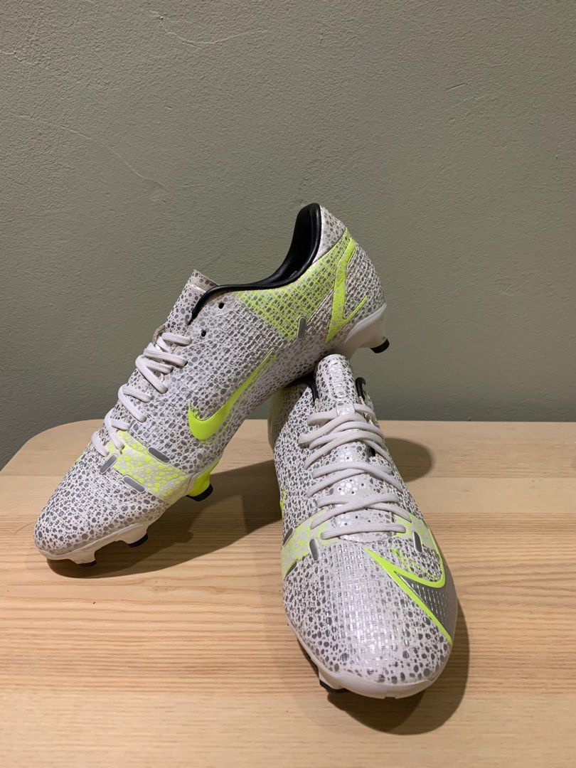 Mercurial deals vapor safari