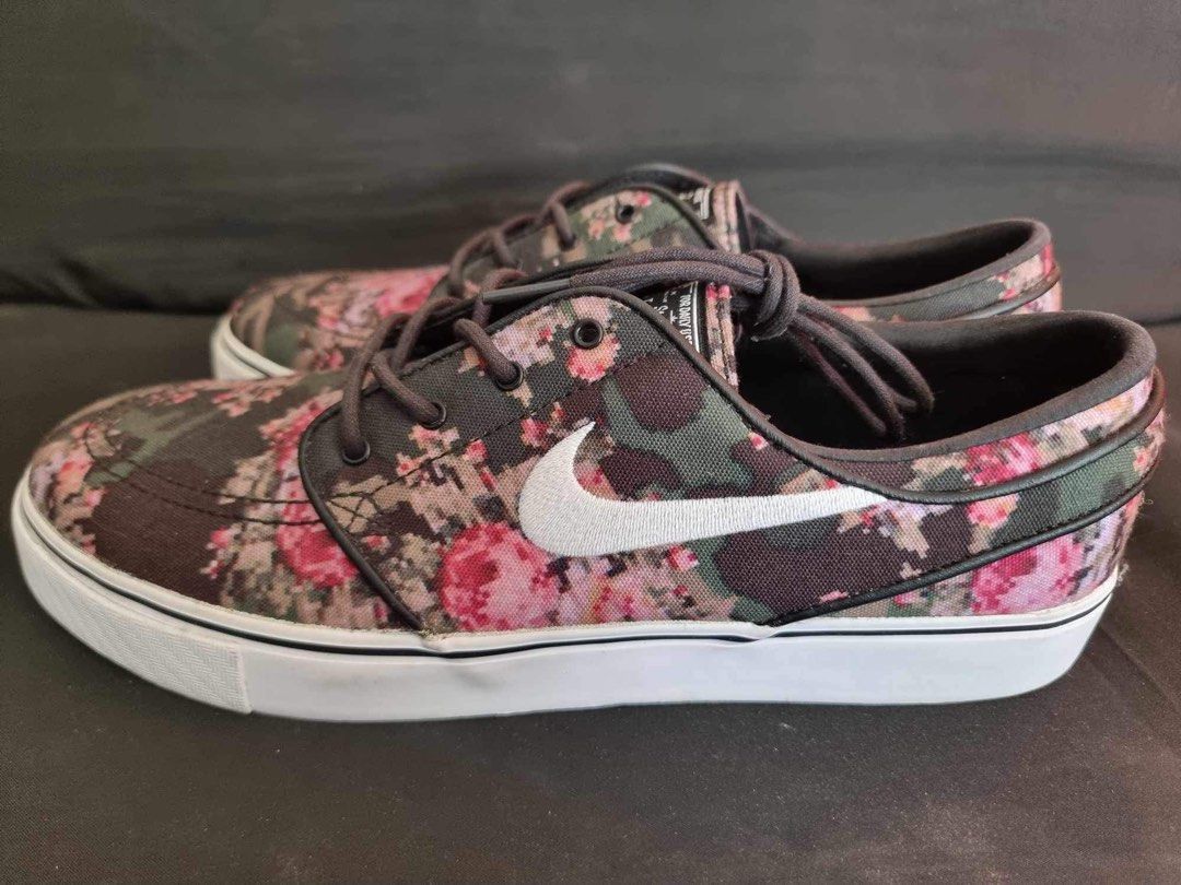 Pink floral janoski shop