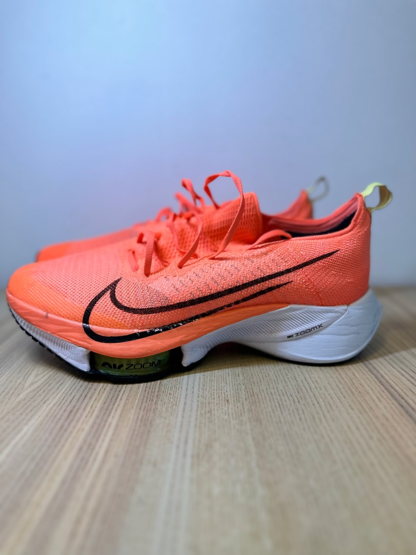 Nike tempo running shoes clearance