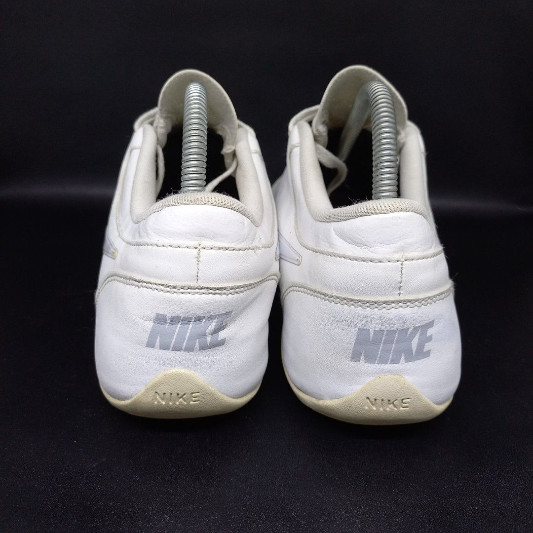 Nike women's cheer unite sneakers sales