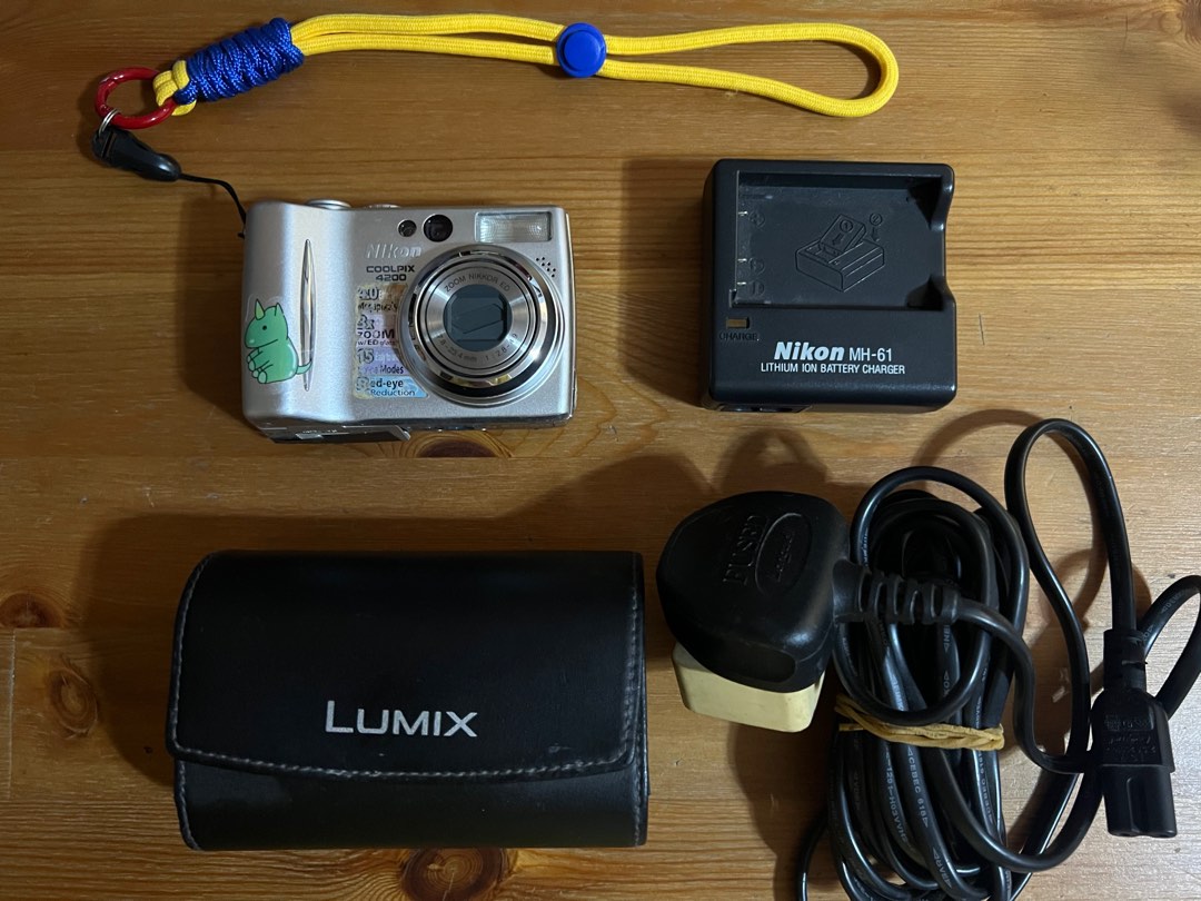 Nikon Coolpix A1000 Argent - Appareil photo numérique - Garantie 3 ans
