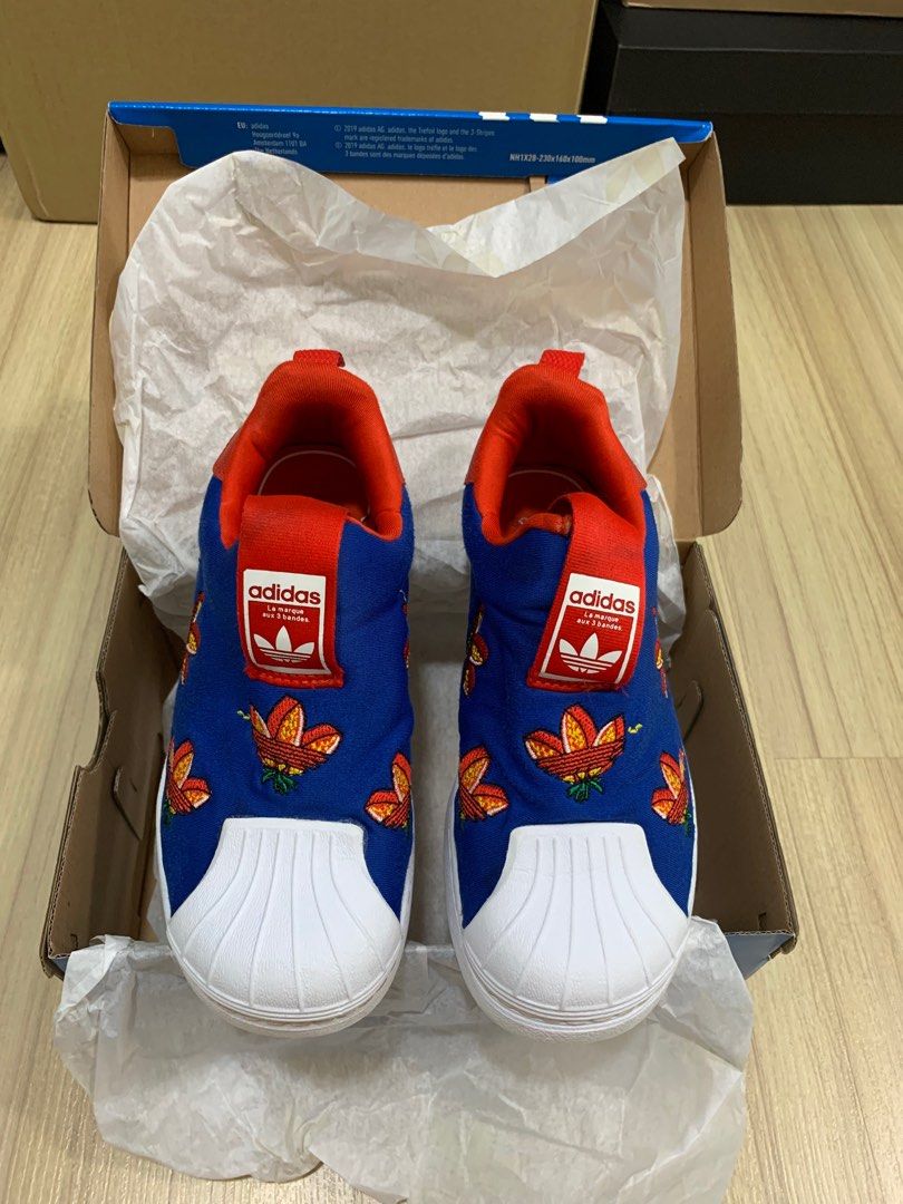 Adidas superstar top blue colour