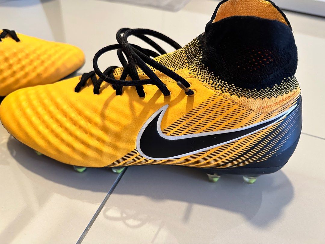 Original nike magista store
