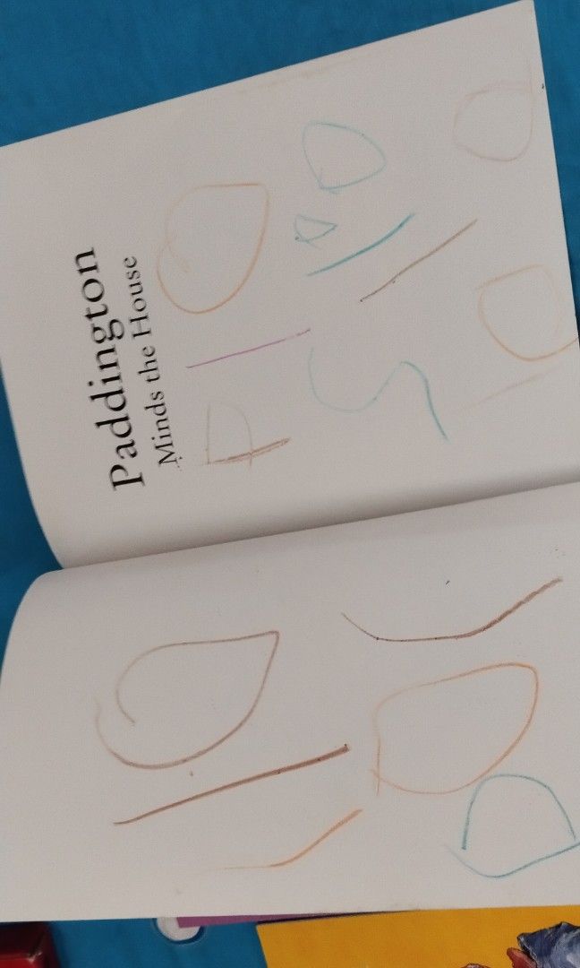 Paddington's Suitcase: Eight Funny Paddington Bear Picture Books For Children In A Gift-set Carry Case! | The Book Bundle - Foto 3