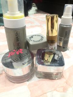 (Kategori: ) berada di . Dikirim oleh yend_declutter (ID iklan 1249995028, Gambar 1). Deskripsi: .