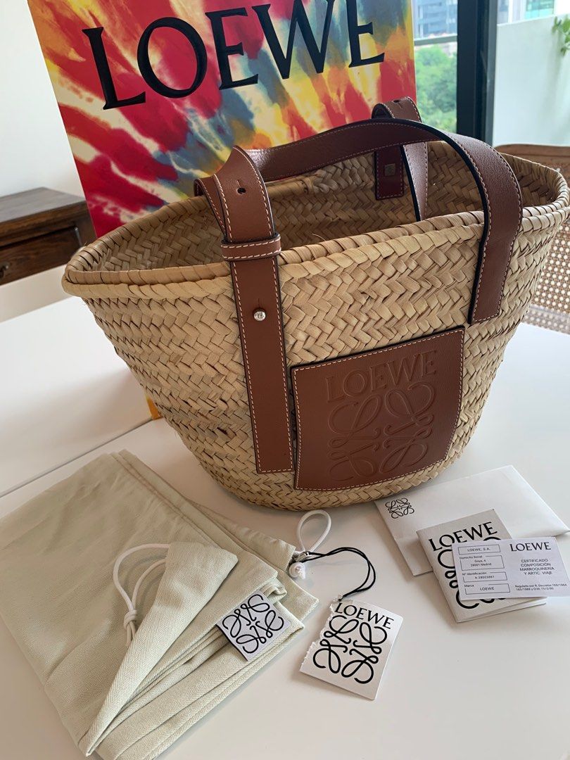 Perfect condition Loewe straw basket bag medium with full set for