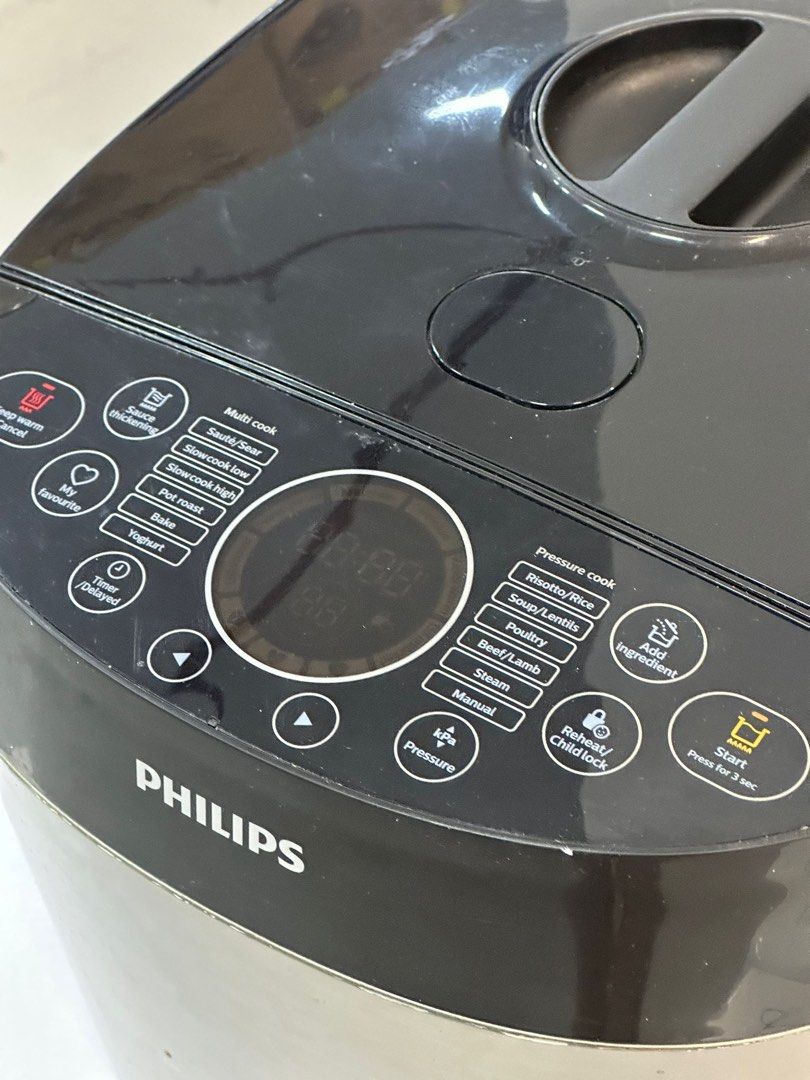 PHILIPS DELUXE COLLECTION ALL IN ONE COOKER 6L HD2145 62 Condition 8 10 80 Kim 88118368