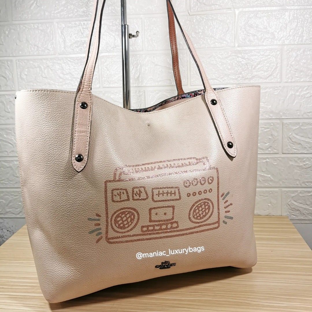 Coach keith haring market tote online