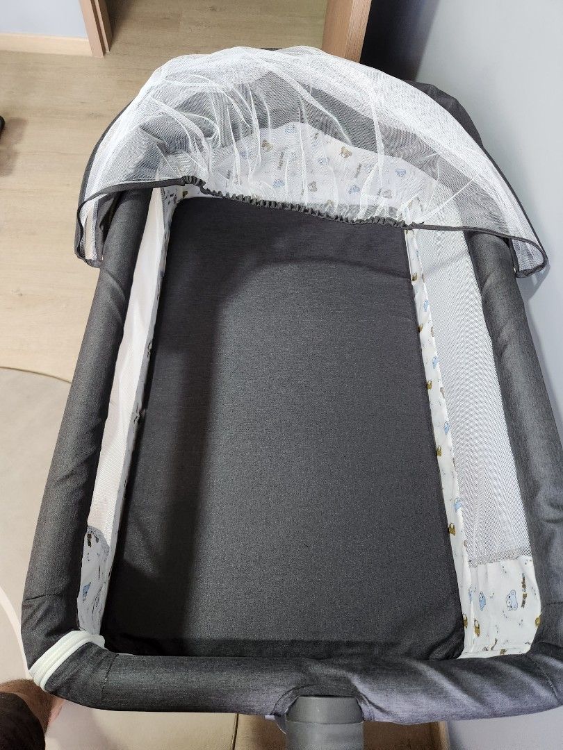 Rocking/Baby cot with wheels, Babies & Kids, Baby Nursery & Kids Furniture, Cots & Cribs on