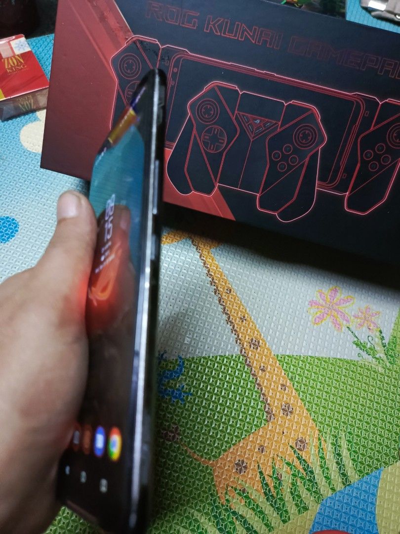Asus rog phone 2 clearance ram 12