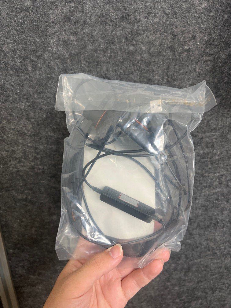Sennheiser SC 60 USB ML, Audio, Headphones & Headsets on Carousell