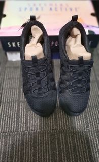Sepatu sketcher sport wanita size 38 (100% ori)