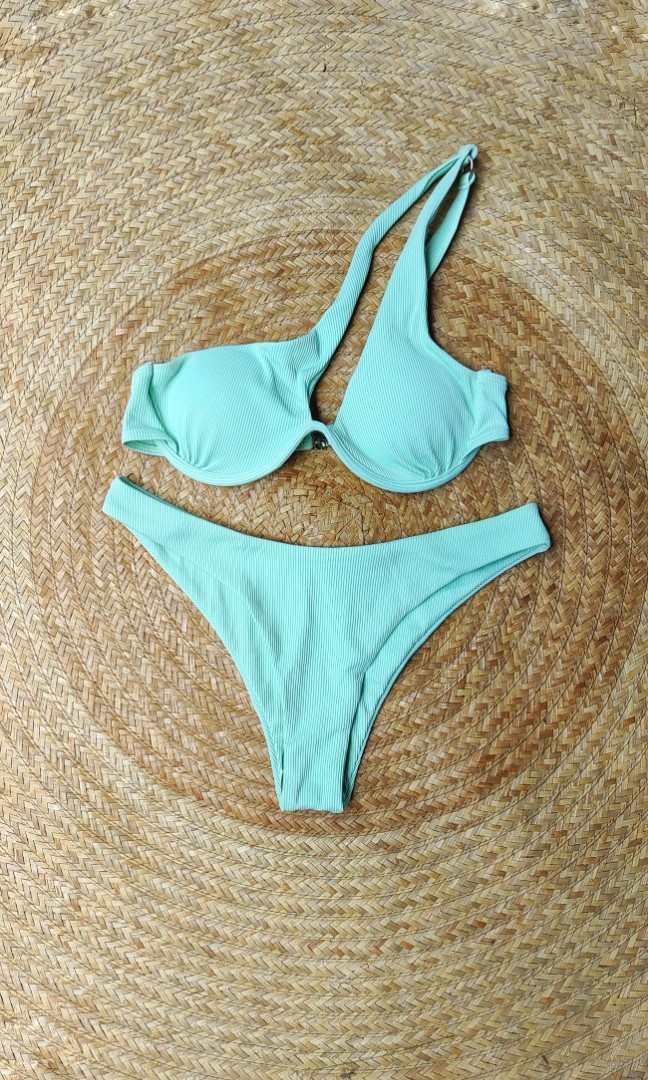 SHEIN 2-piece swimsuit on Carousell