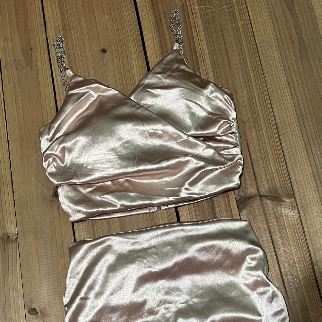Silk champagne coordinates— padded top (Category: Sets or Coordinates) located in Manila. Submitted by tere.mnl (Listing ID 1250016553, Image 2). Description: Small to medium.