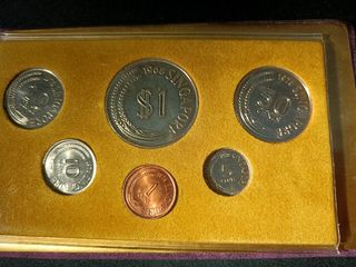 (Category: ) located in . Submitted by numisgen (Listing ID 1250016121, Image 1). Description: .