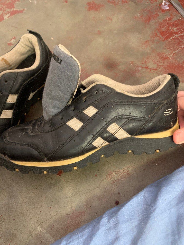 skechers grand jams Men s Fashion Footwear Sneakers on Carousell