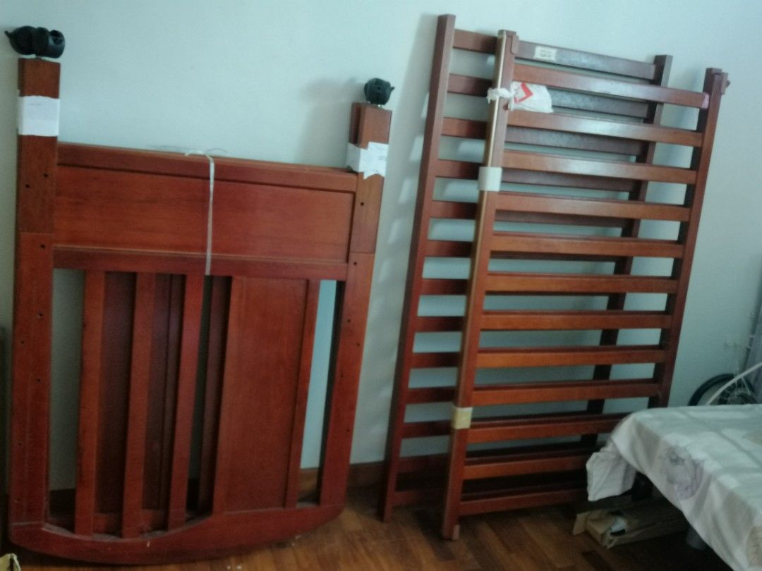 Used clearance wooden cot