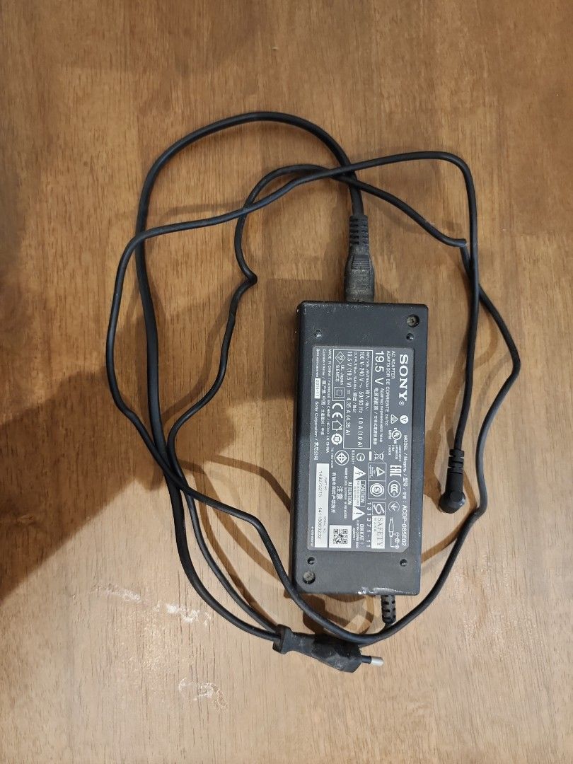 SONY tv power cable+ adapter, TV & Home Appliances, TV & Entertainment, TV Parts & Accessories