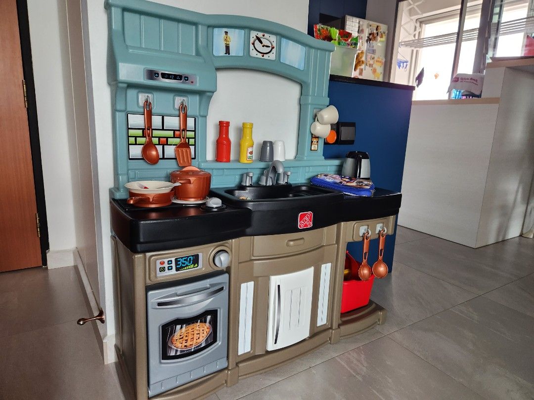 STEP 2 Best Chef s Kitchen