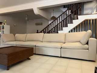 (Category: ) located in . Submitted by projectcleancloset (Listing ID 1250085722, Image 1). Description: .