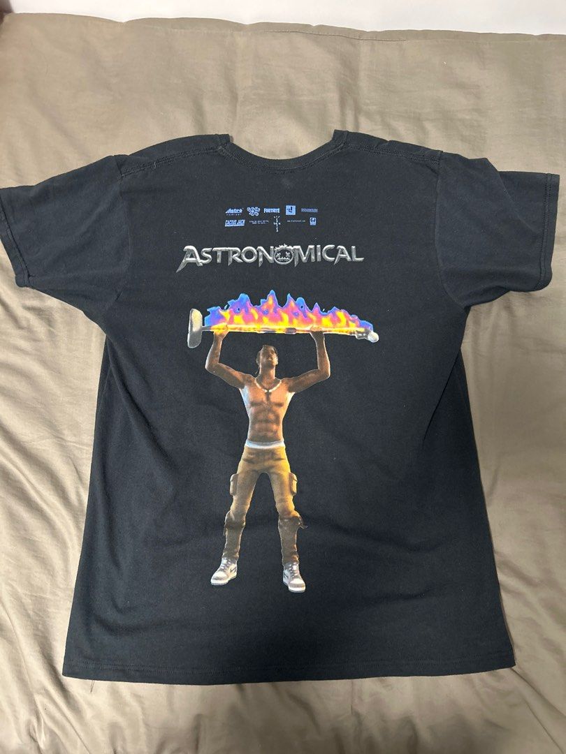 Travis Scott AstroWorld TShirt (Exclusive), Men's Fashion, Tops & Sets