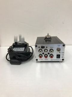 （分類：）位於 。 由 queenlaibackup 提交（商品編號 1250102240，圖片 1）。簡介： 。