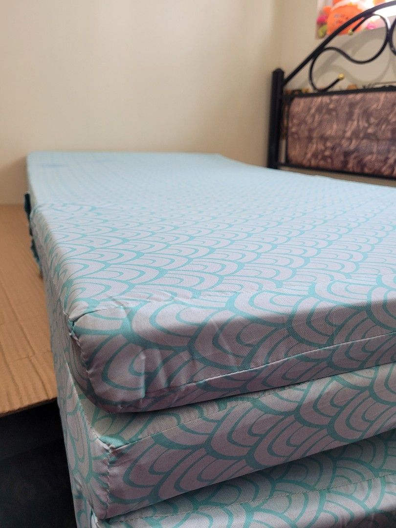 Uratex fold mattress on Carousell