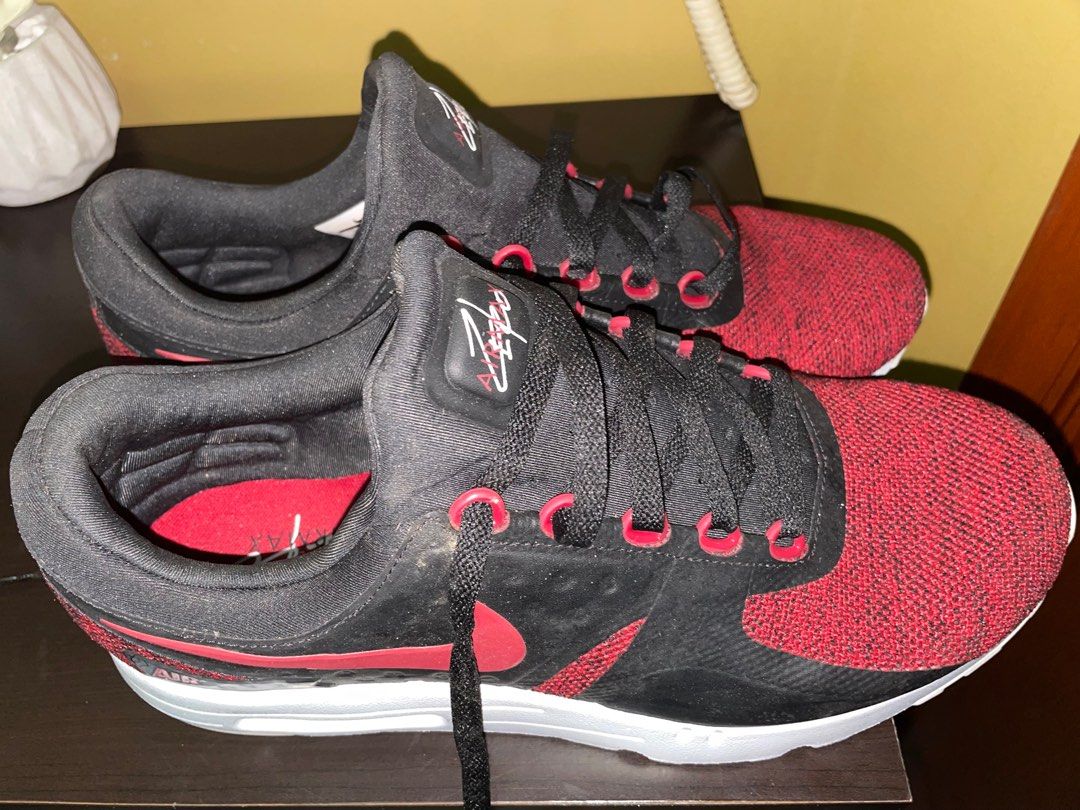 US 11 EUR 45 Black Red Nike Airmax Zero Men s Fashion Footwear