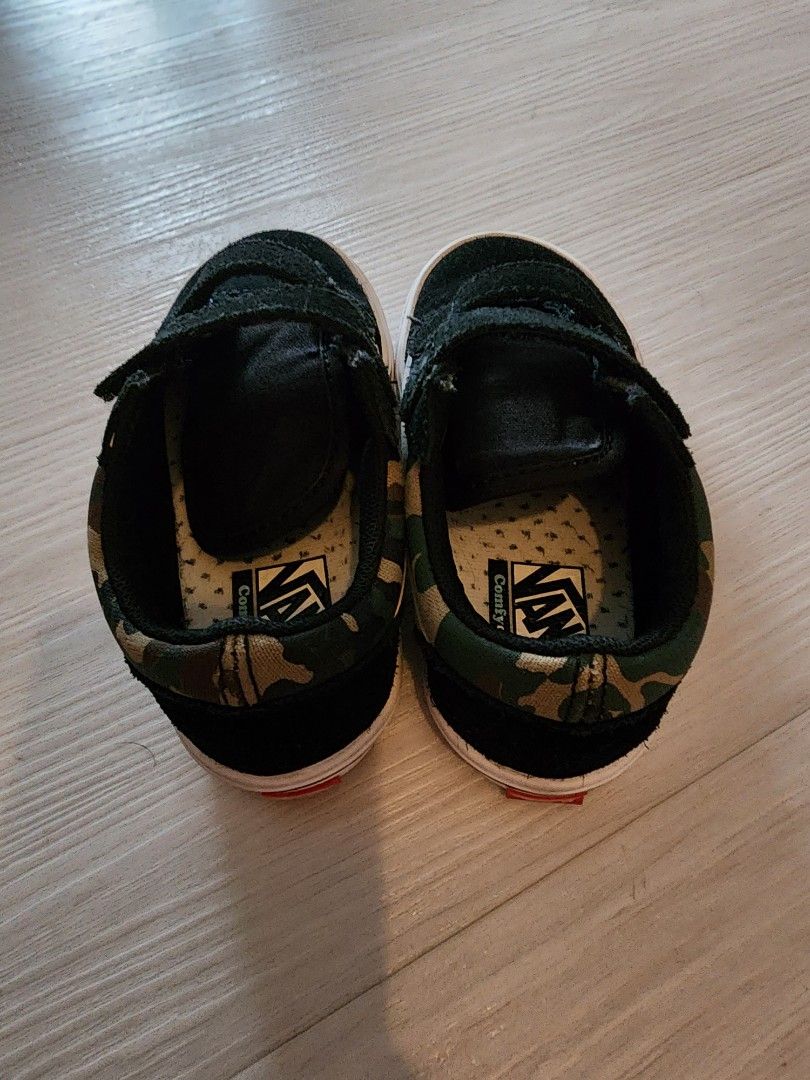 VANS kids sneakers size 8.5 US Babies Kids Babies Kids Fashion on Carousell
