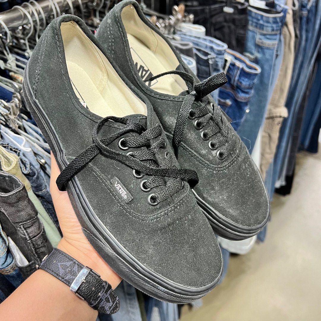 Vans authentic deals overwashed black