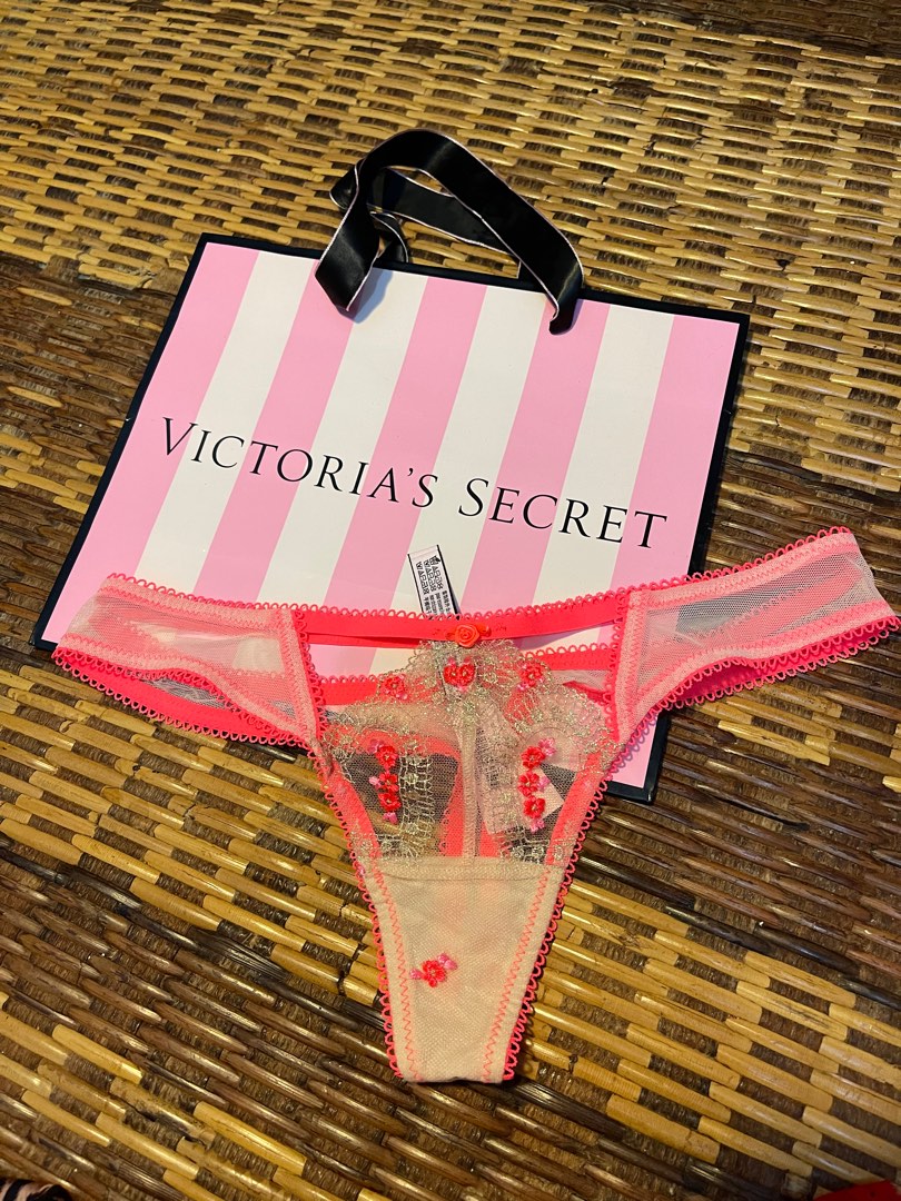 Victoria's Secret sale, Women's Fashion, New Undergarments & Loungewear on  Carousell