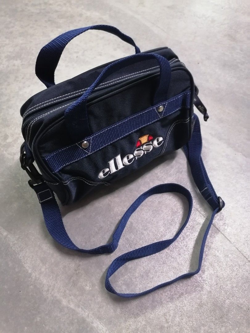 Vintage ellesse sling crossbody bag