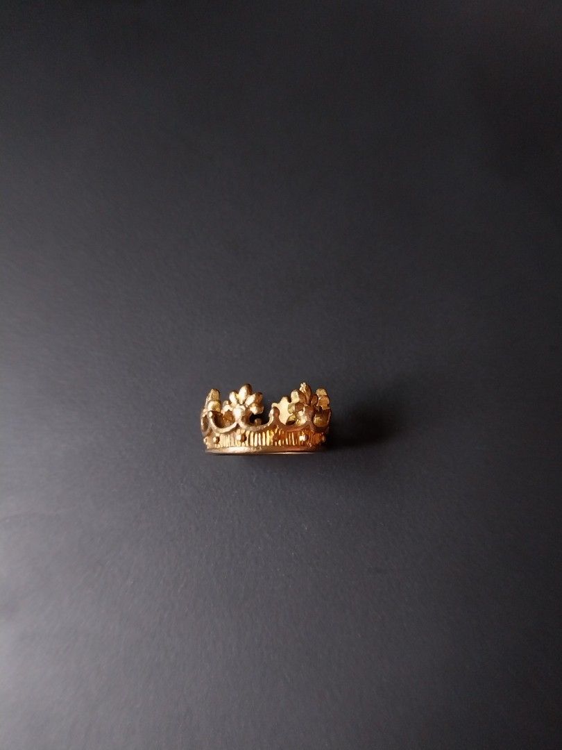 Queen crown ring design store