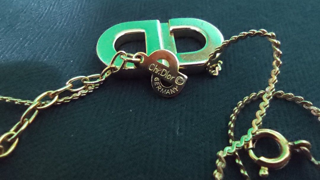 Chr dior germany necklace best sale